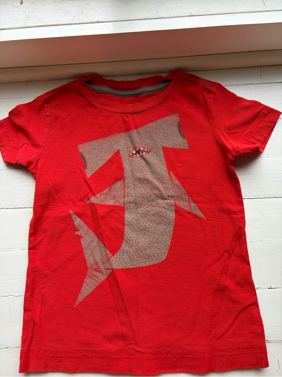 Tea Collection Other - Tea Collection Red Short Sleeve Shark Graphic Tee